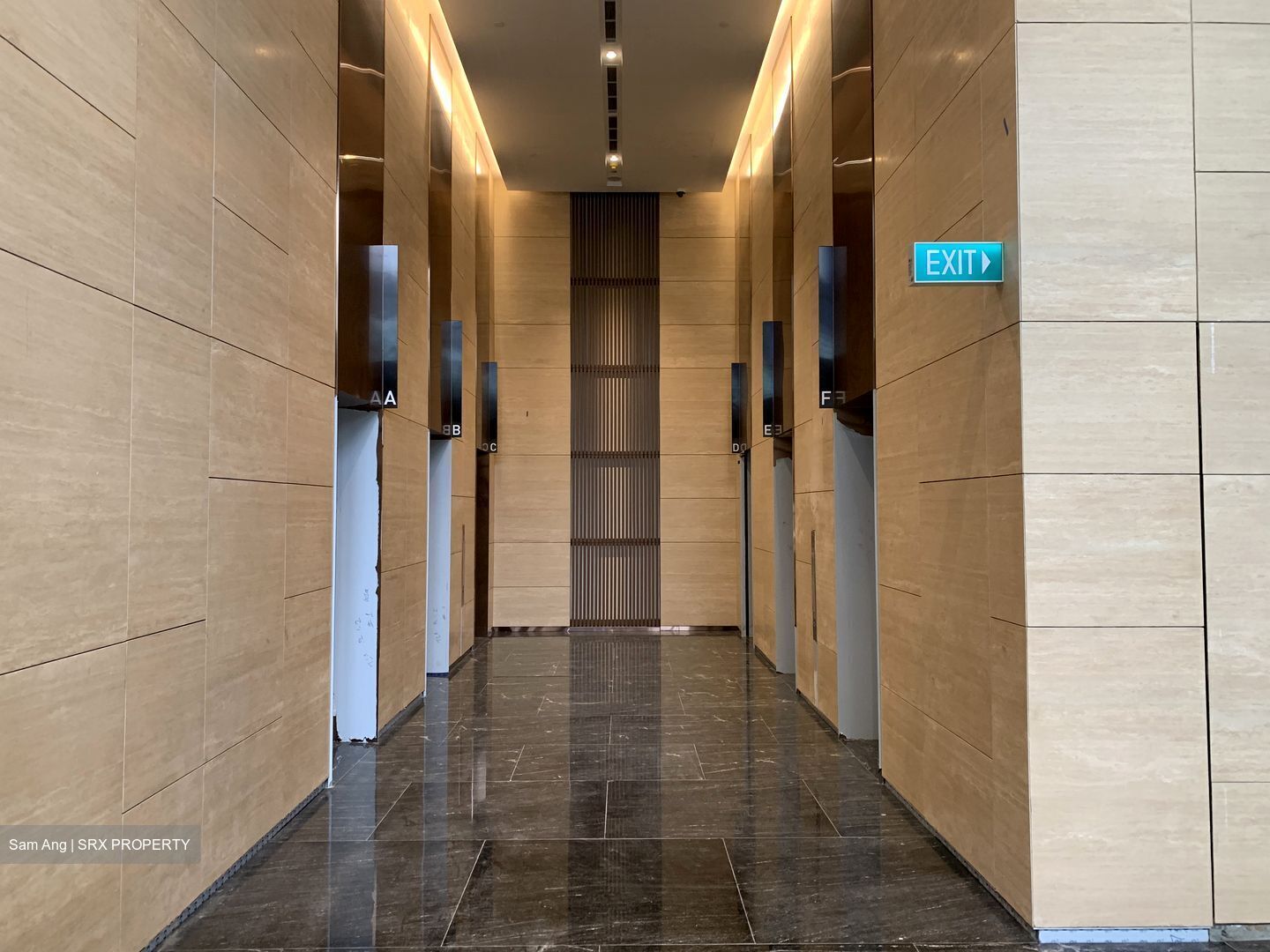 Woods Square (D25), Office #450290751